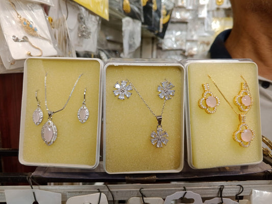 Luxury Crystal Pendant & Drop Earring Jewelry Set – Silver & Gold Plated Floral Designs