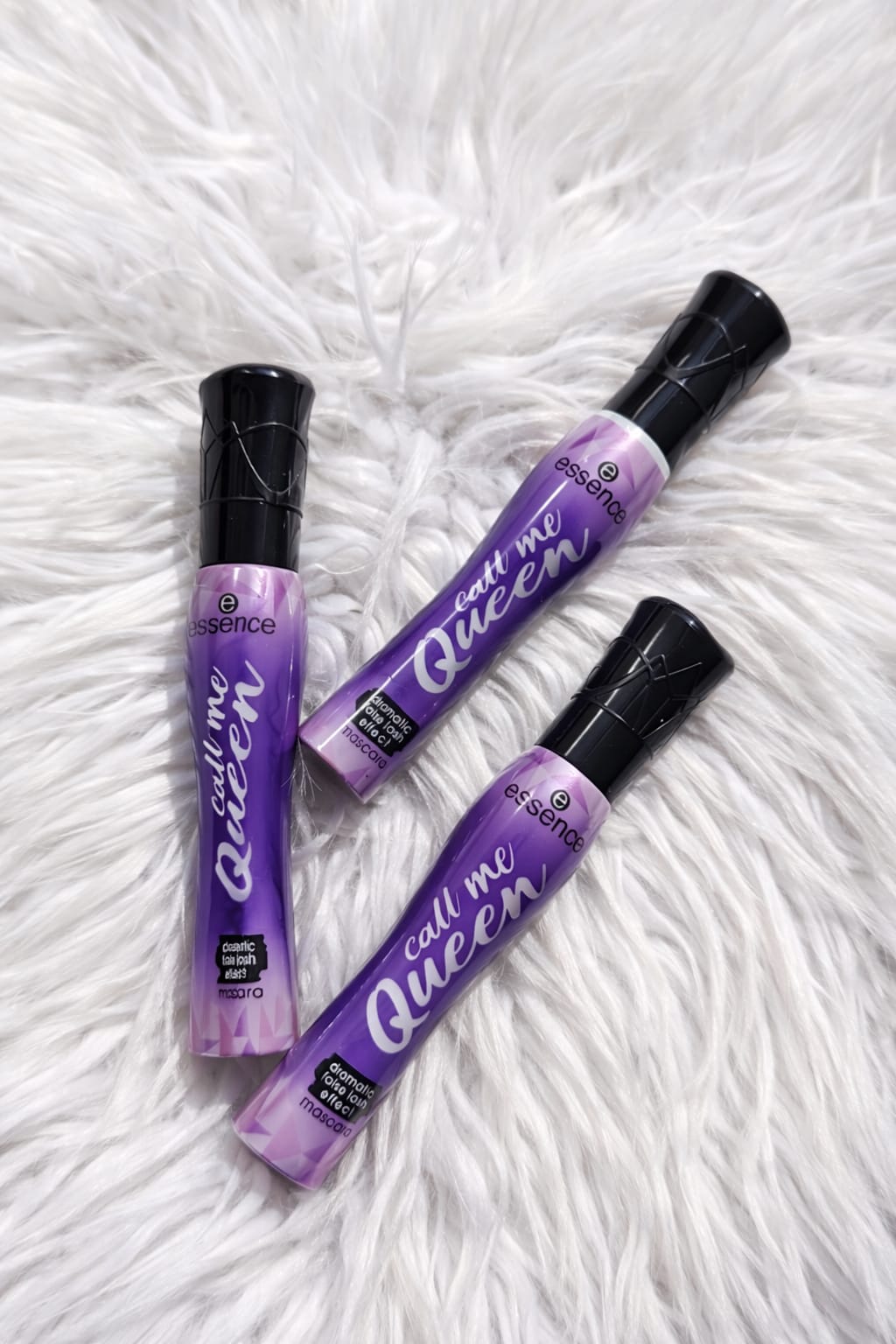 Essence Call Me Queen Mascara – Dramatic Volume & Length | Smudge-Proof, Long-Lasting Lash Boost (Ultra Black Finish)