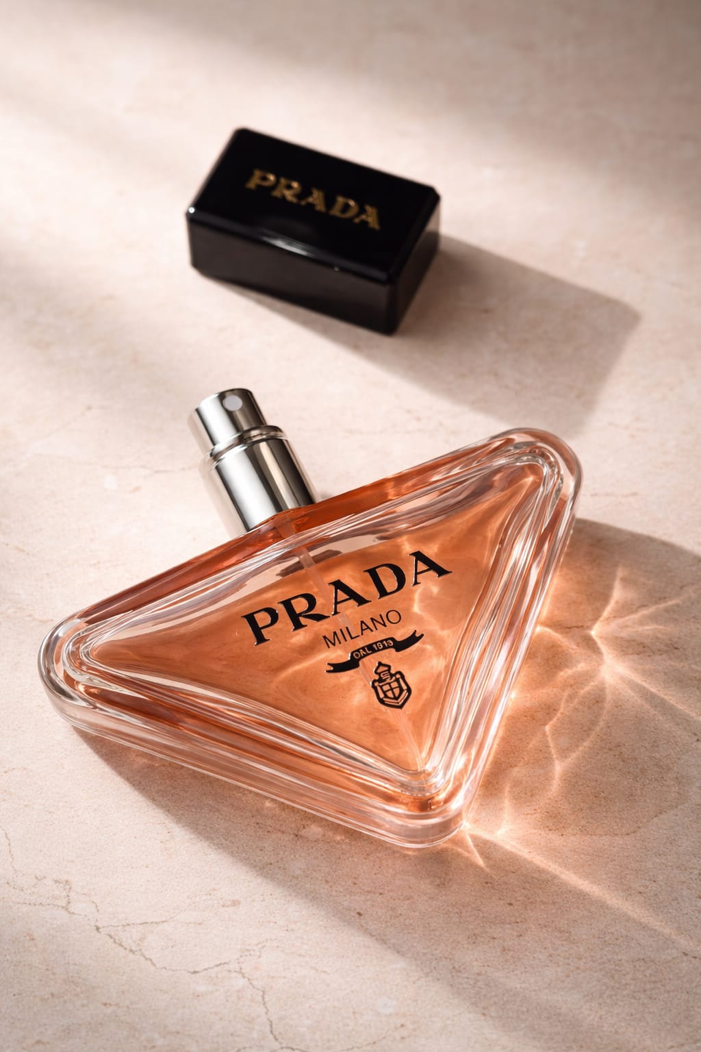 Prada Paradoxe Eau de Parfum – Iconic Feminine Luxury Fragrance That Turns Heads Instantly