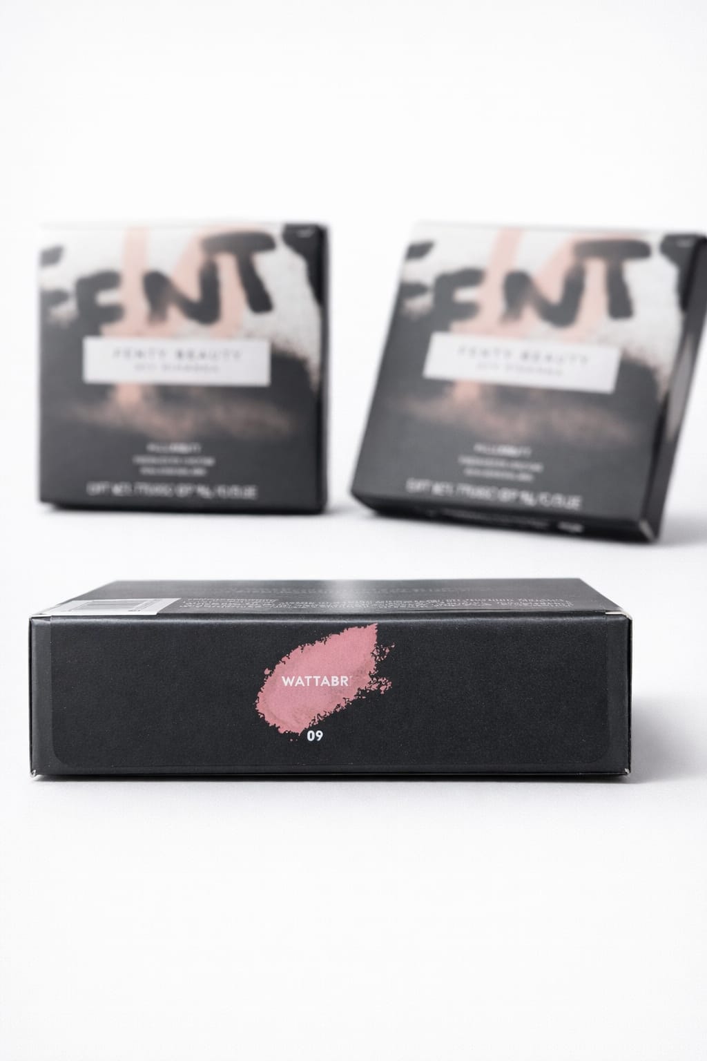 Fenty Beauty Killawatt Freestyle Highlighter – Original Glow Compact (Long-Lasting Radiance)