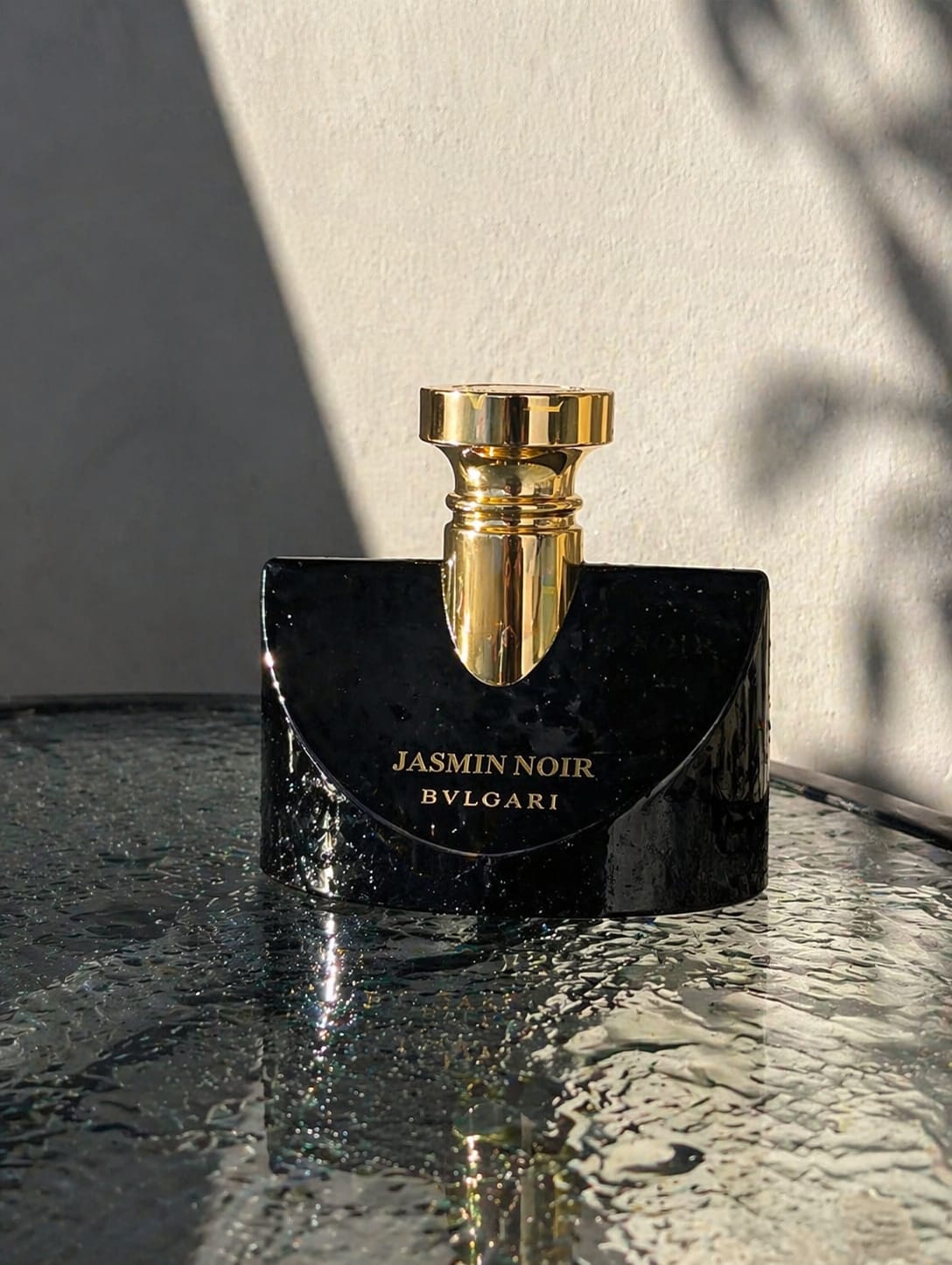 Bvlgari Jasmin Noir Eau De Parfum – Luxury Long-Lasting Floral Fragrance (100ml) Original Imported
