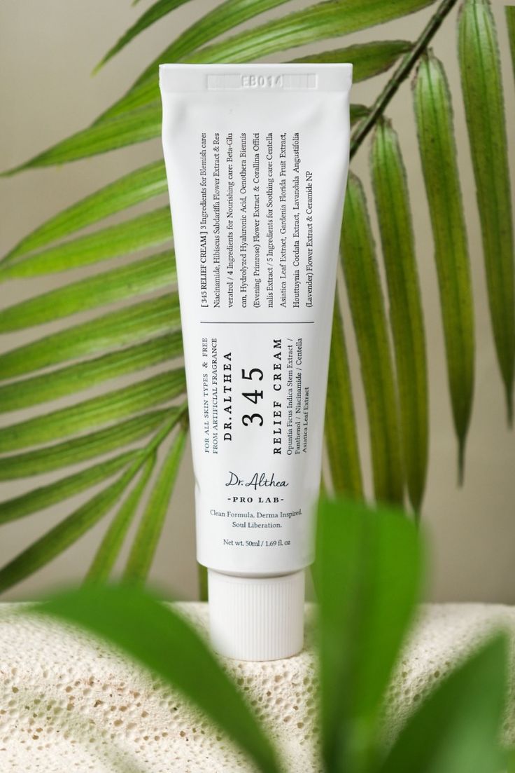 Dr. Althea 345 Relief Cream Calms, Repairs & Hydrates Your Skin