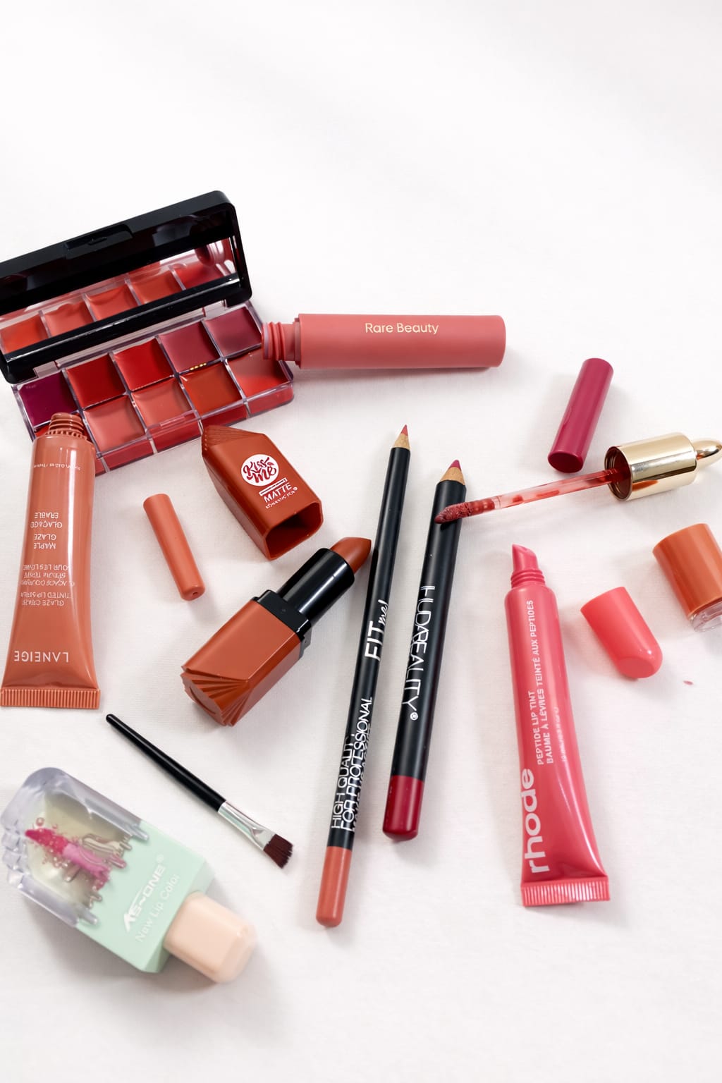 The Lip Wardrobe | 10 Shades & Viral Textures Kit