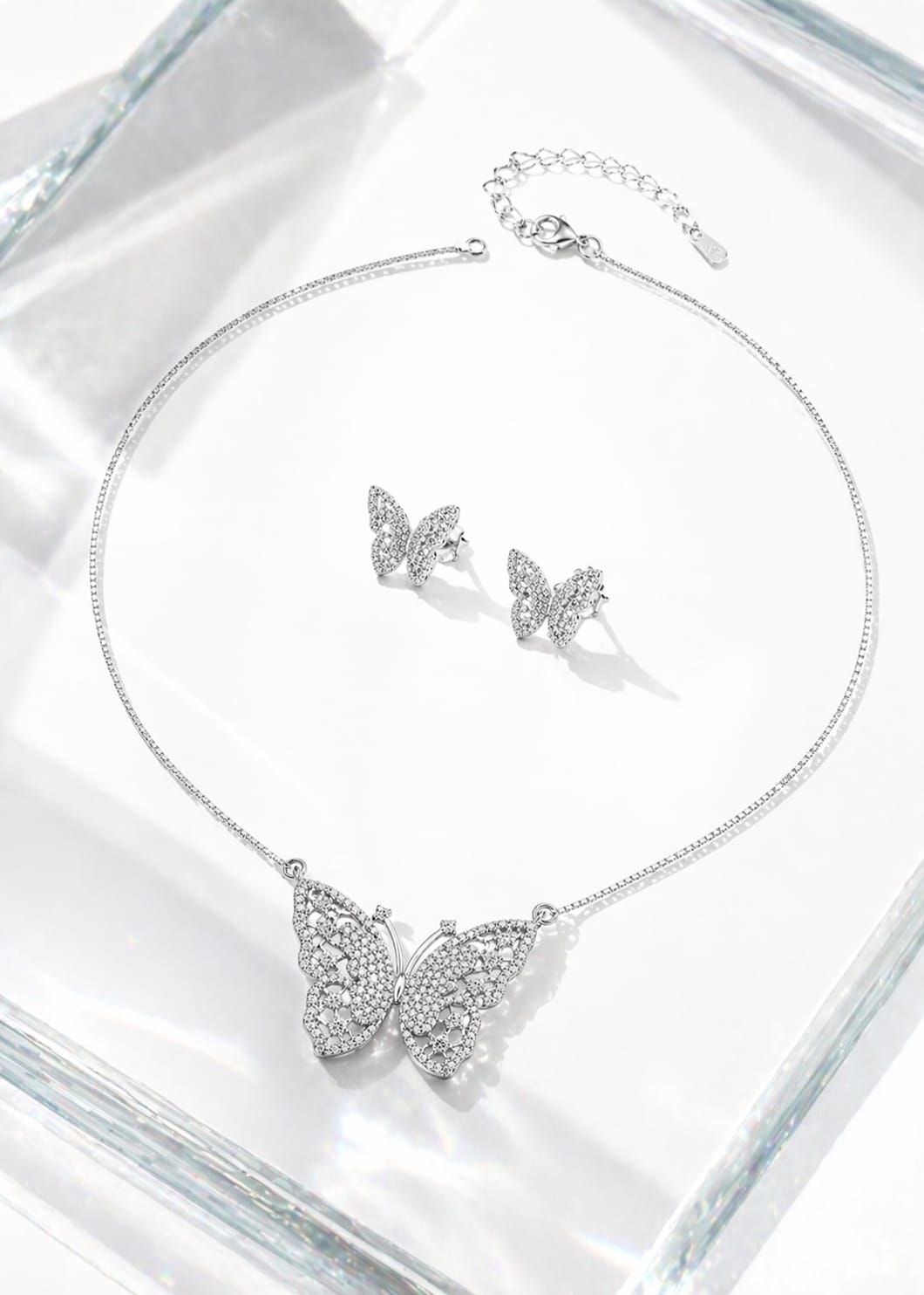 Butterfly Crystal Jewelry Set – Silver Luxe Edition