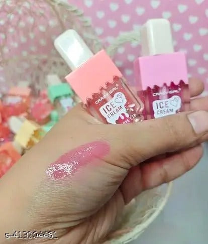 Lip oil pinkish color